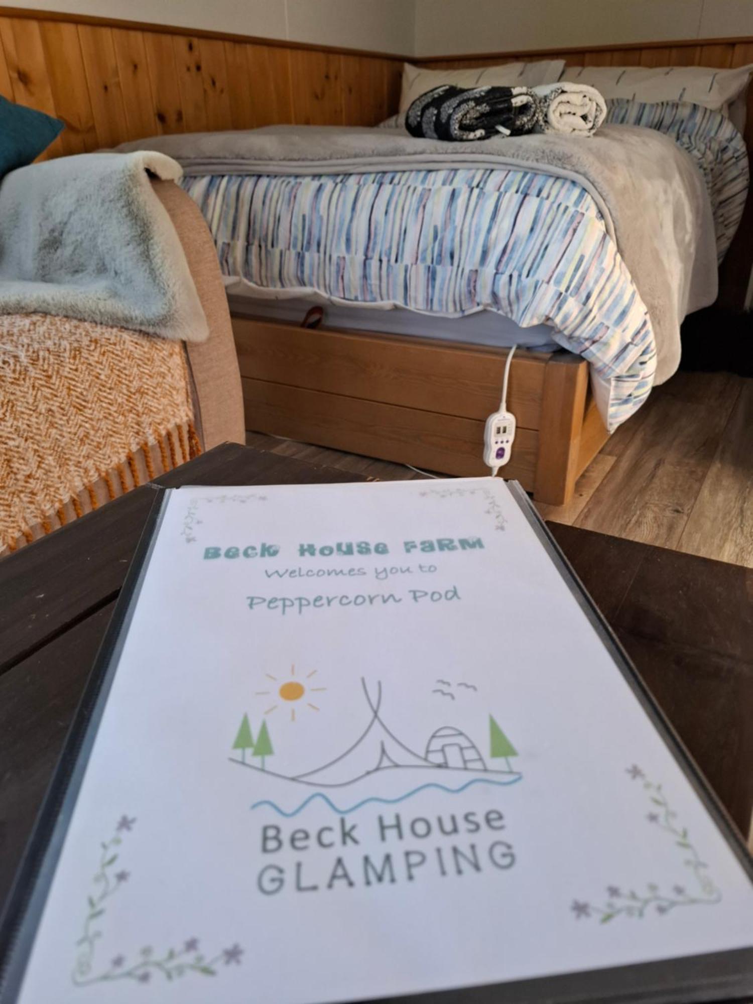 Peppercorn Pod At Beck House Glamping Hotel Salmonby Exterior photo